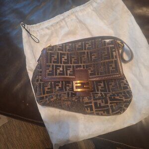 Vintage Fendi baguette bag